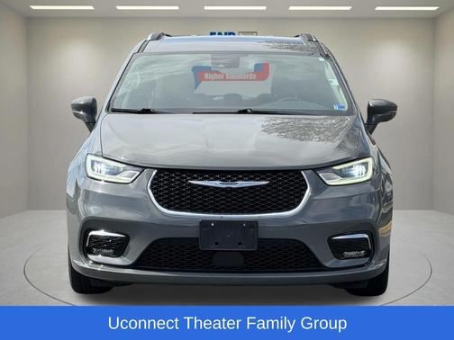 Ceramic Gray Clearcoat 2021 Chrysler Pacifica Touring-L