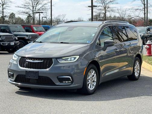 2021 Chrysler Pacifica Touring-L