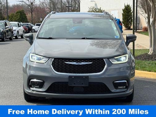 Ceramic Gray Clearcoat 2021 Chrysler Pacifica Touring-L