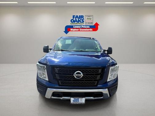 2021 Nissan Titan SV