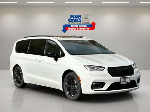 2026 Chrysler Pacifica Limited