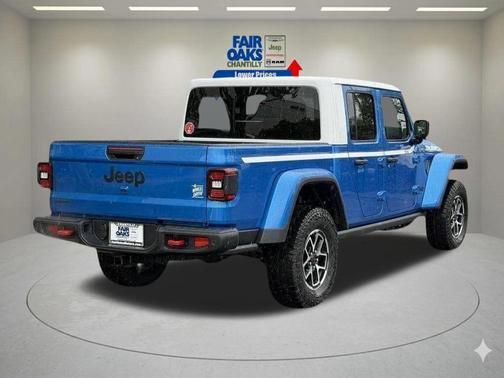 Hydro Blue Pearlcoat 2026 Jeep Gladiator Rubicon