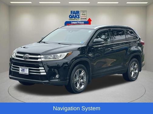 Midnight Black Metallic 2019 Toyota Highlander Limited
