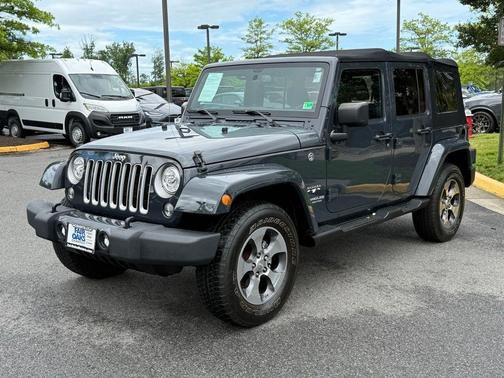 2017 Jeep Wrangler Unlimited Sahara