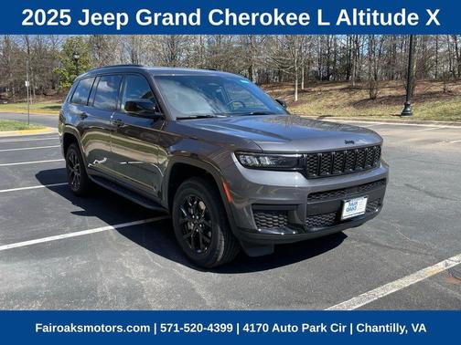 2025 Jeep Grand Cherokee L Laredo