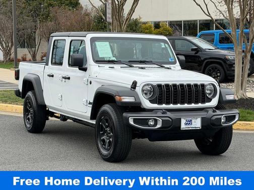 Bright White Clearcoat 2025 Jeep Gladiator Sport