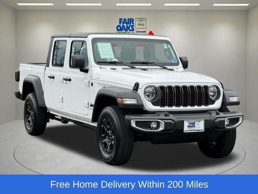 Bright White Clearcoat 2025 Jeep Gladiator Sport