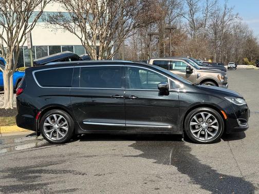 2020 Chrysler Pacifica Limited