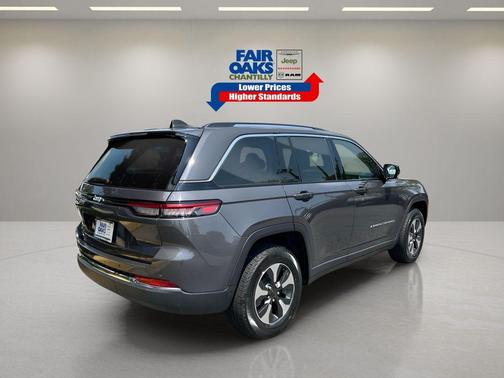 2023 Jeep Grand Cherokee 4xe Base