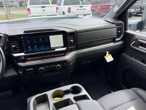 2024 Chevrolet Silverado 2500 LT