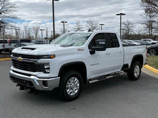 2024 Chevrolet Silverado 2500 LT