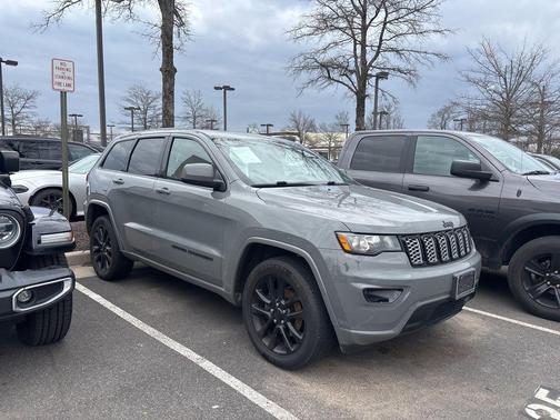2020 Jeep Grand Cherokee Altitude