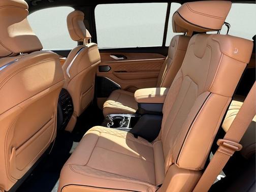 2025 Jeep Grand Cherokee L Summit