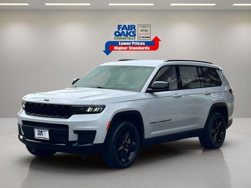 2022 Jeep Grand Cherokee L Laredo