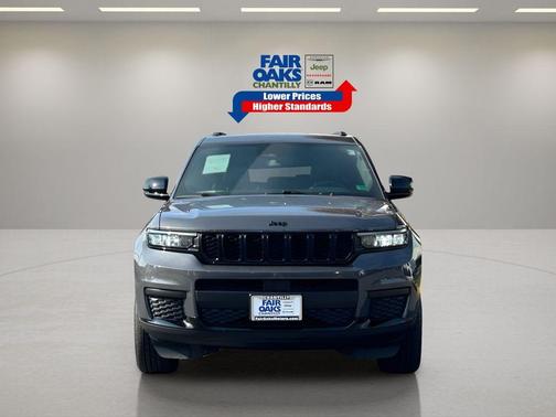2024 Jeep Grand Cherokee L Laredo
