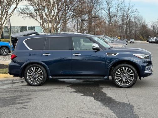2019 INFINITI QX80 Luxe