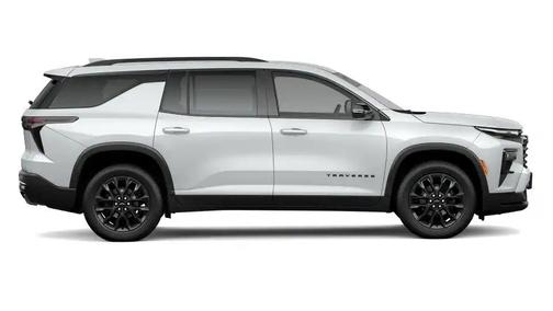 Summit White 2026 Chevrolet Traverse LT