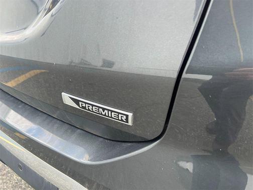 2018 Chevrolet Equinox Premier w/2LZ