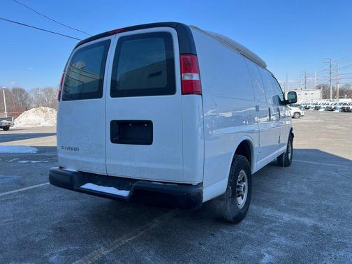 2020 GMC Savana 2500 Work Van