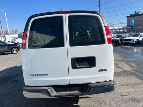2024 GMC Savana 2500 Work Van