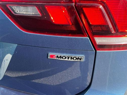 2019 Volkswagen Tiguan 2.0T SE 4MOTION