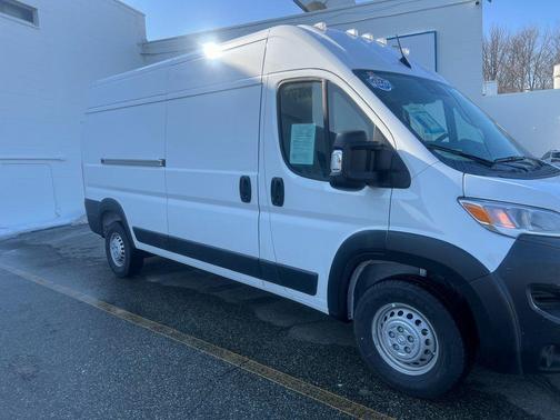 2024 RAM ProMaster 2500 Tradesman
