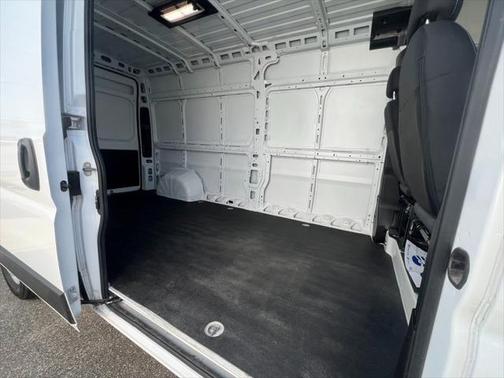 2025 RAM ProMaster 2500 Tradesman
