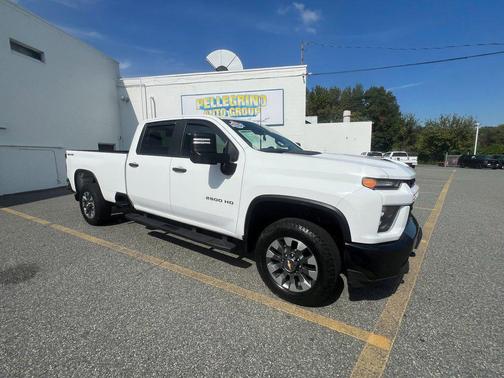 2022 Chevrolet Silverado 2500 Custom
