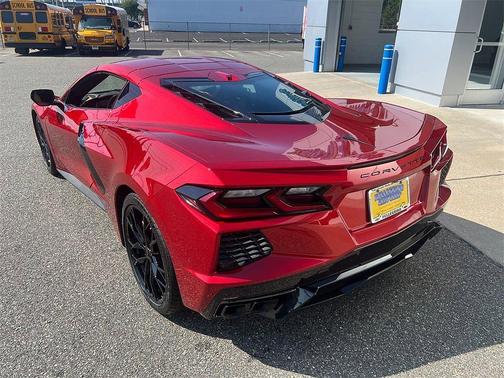 2026 Chevrolet Corvette Stingray w/2LT