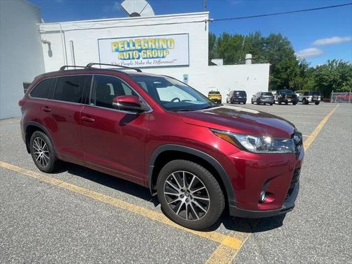 2018 Toyota Highlander SE