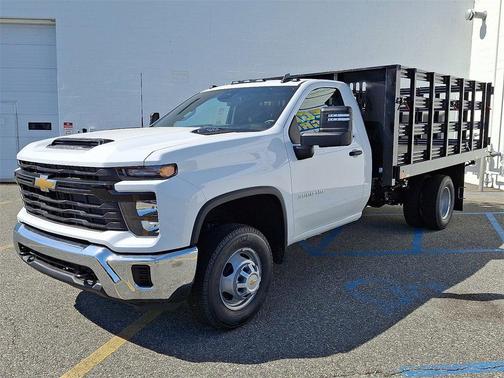 2025 Chevrolet Silverado 3500 WT