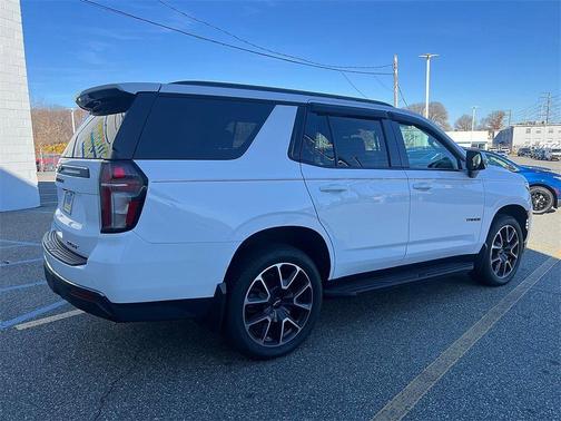 2021 Chevrolet Tahoe 4WD RST