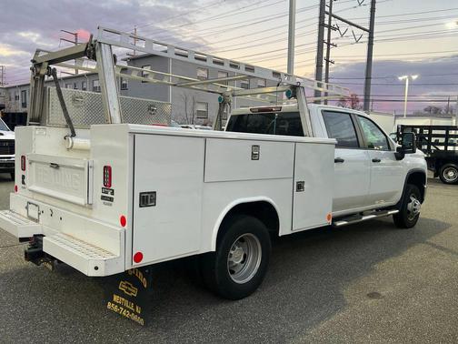 2024 Chevrolet Silverado 3500 WT