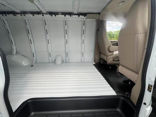 2024 Chevrolet Express 2500 RWD 2500 Extended Wheelbase WT
