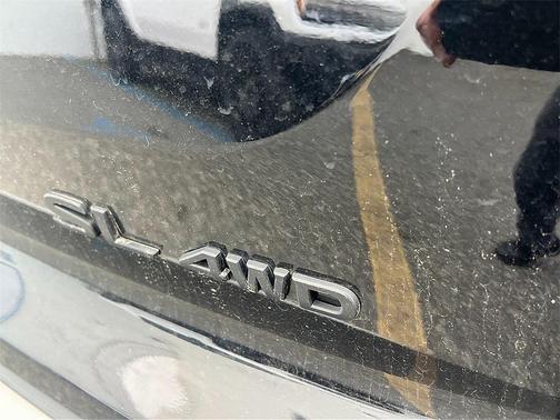 2024 Nissan Pathfinder SL 4WD