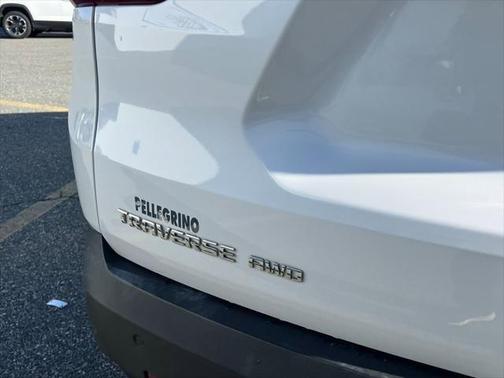 2020 Chevrolet Traverse LT Leather