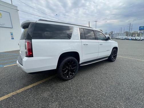 2019 GMC Yukon XL SLT