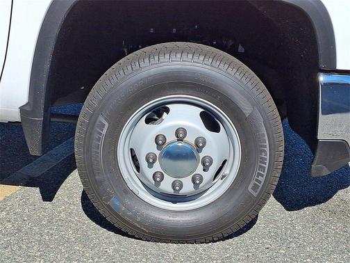2025 Chevrolet Silverado 3500 WT