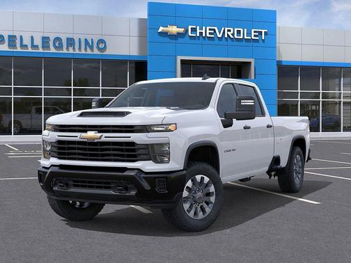 Summit White 2026 Chevrolet Silverado 2500 Custom
