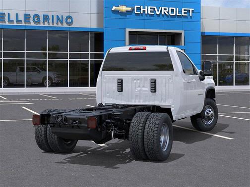 2025 Chevrolet Silverado 3500 WT
