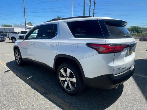 2022 Chevrolet Traverse LT Leather