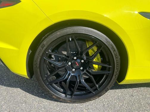 Accelerate Yellow Metallic 2023 Chevrolet Corvette Z06