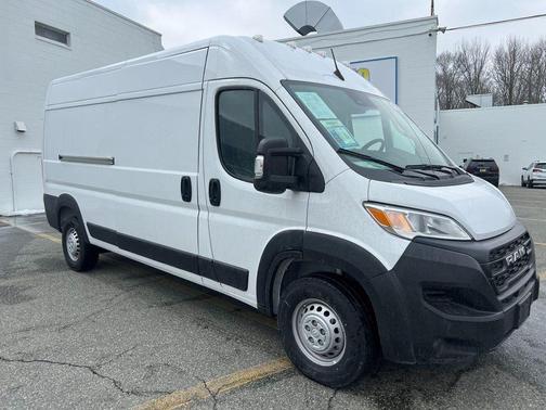 2024 RAM ProMaster 2500 Tradesman