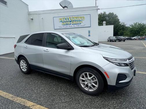 2022 Chevrolet Equinox LS