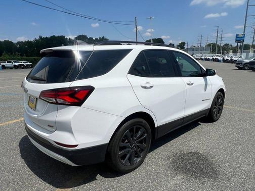 2022 Chevrolet Equinox FWD RS
