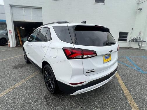 2022 Chevrolet Equinox FWD RS