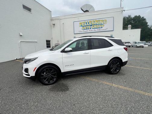 2022 Chevrolet Equinox FWD RS
