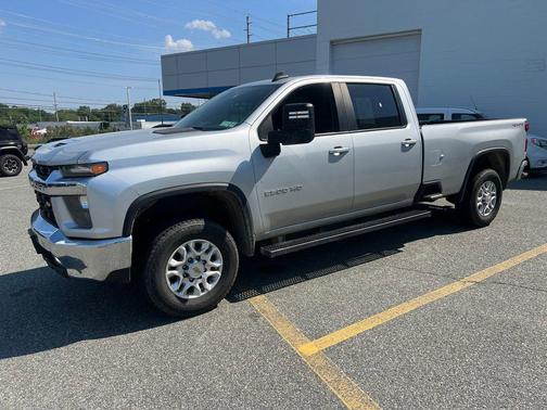 Silver Ice Metallic 2022 Chevrolet Silverado 2500 LT