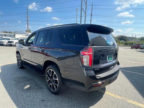 2023 Chevrolet Tahoe 4WD RST