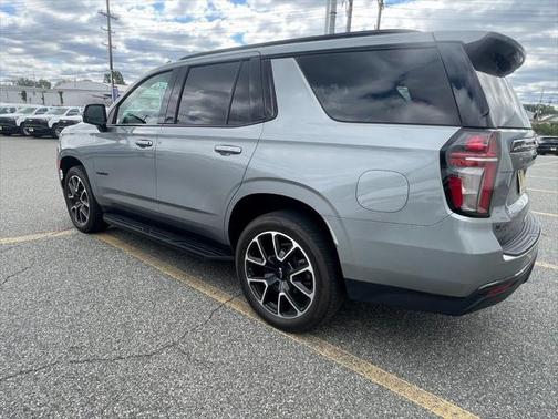 2023 Chevrolet Tahoe 4WD RST
